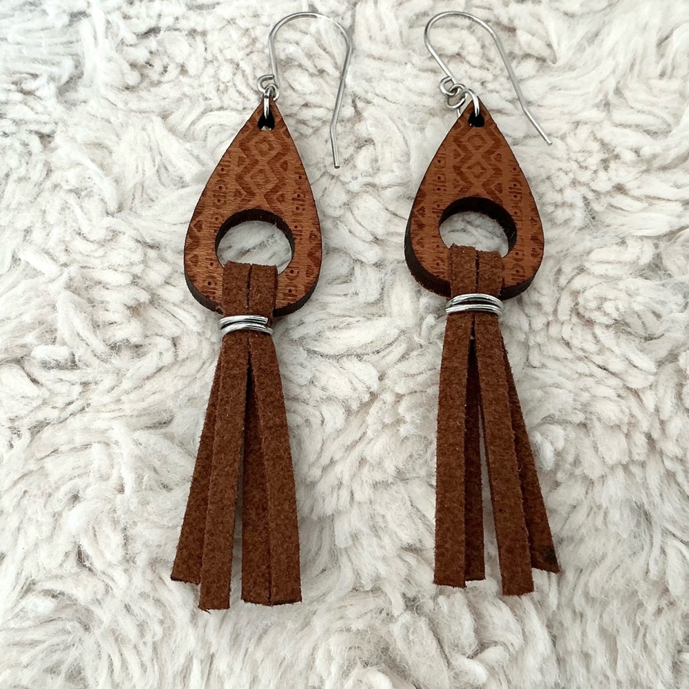 Artisan Made Suede Leather Tassel Fringe Earrings Brown Boho Festival Hippie New